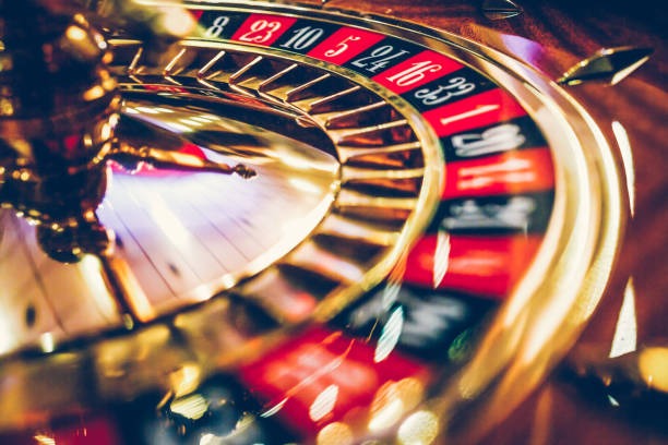 neonwin386 mobile app interface showing Liga 1 betting markets and live-dealer games